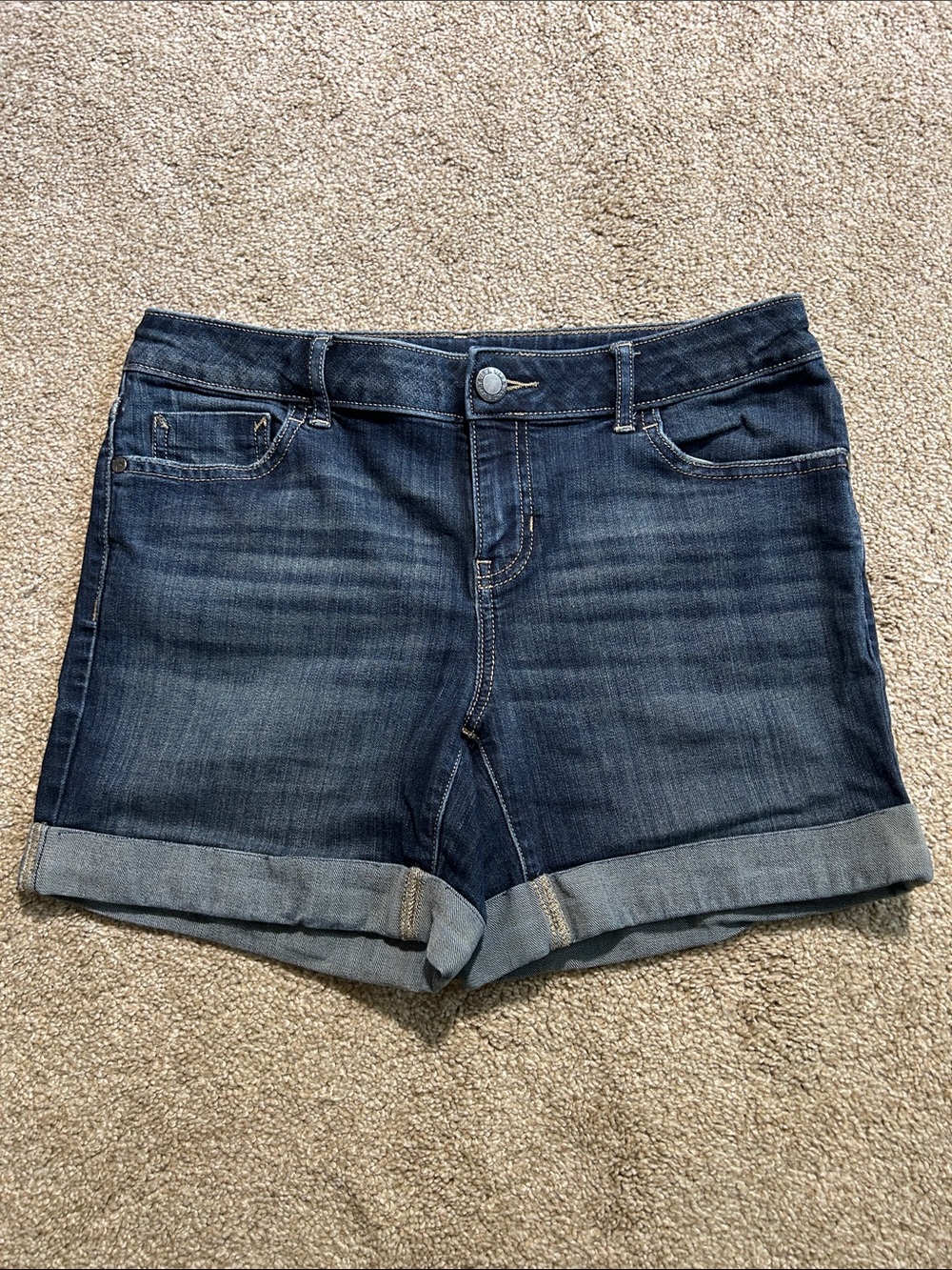 Vera Wang Dark Blue Rolled Hem Denim Shorts